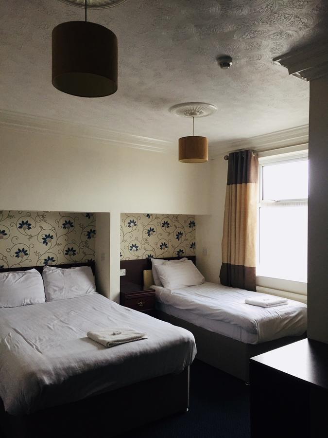 Mayfair Hotel Kingston upon Hull Exteriör bild